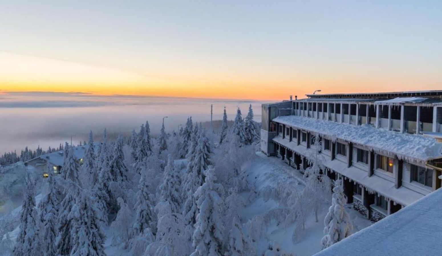 Arctic Hilltop Boutique